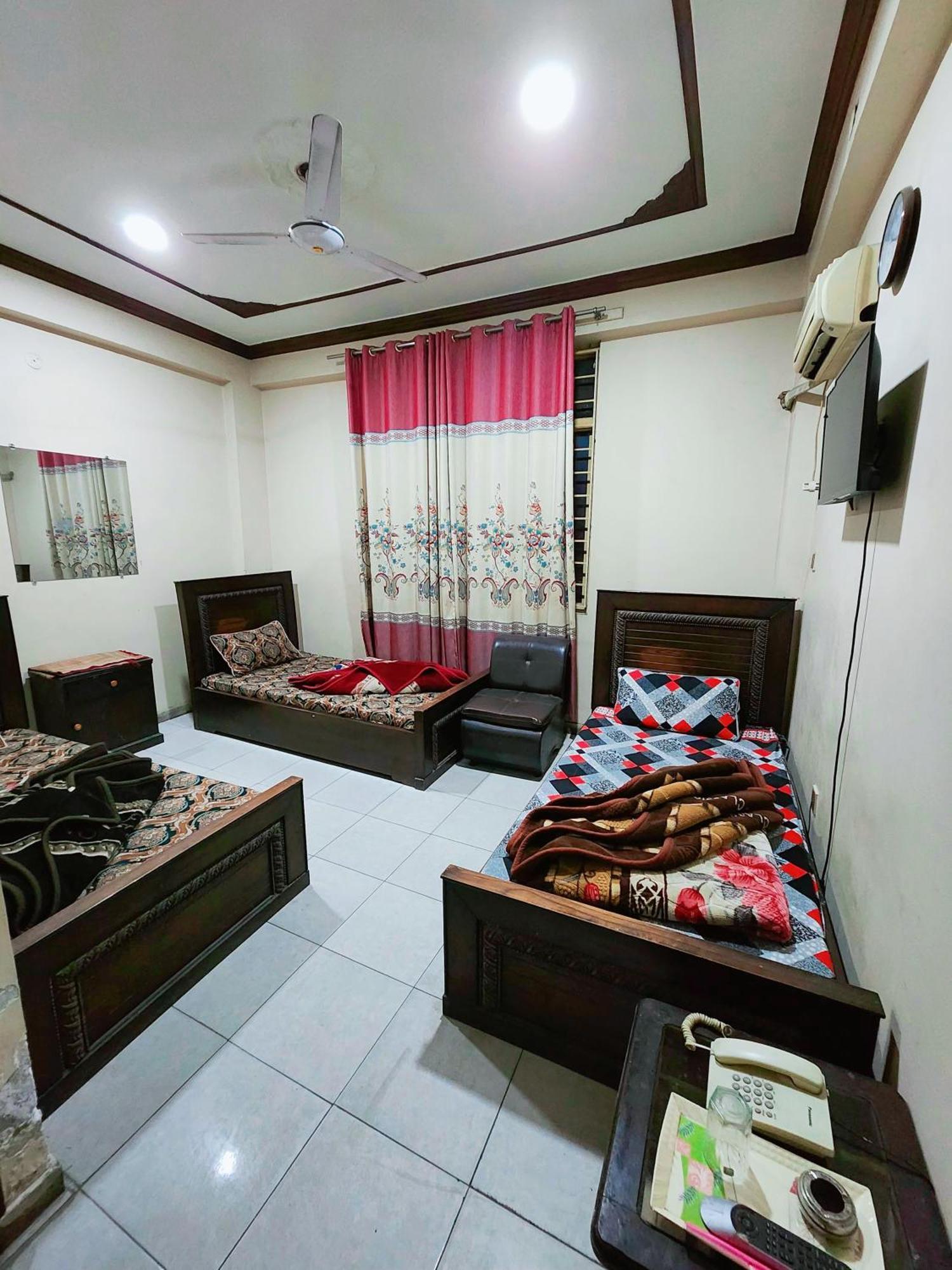 Hotel New Taj International Rawalpindi Luaran gambar